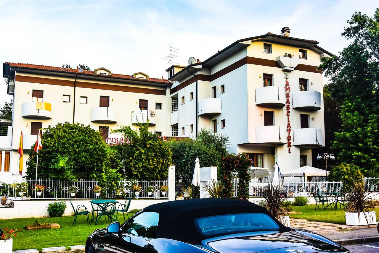 Hotel Ambasciatori Castrocaro Terme Zewnętrze zdjęcie